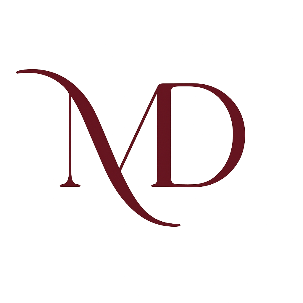 Manon van Damme logo